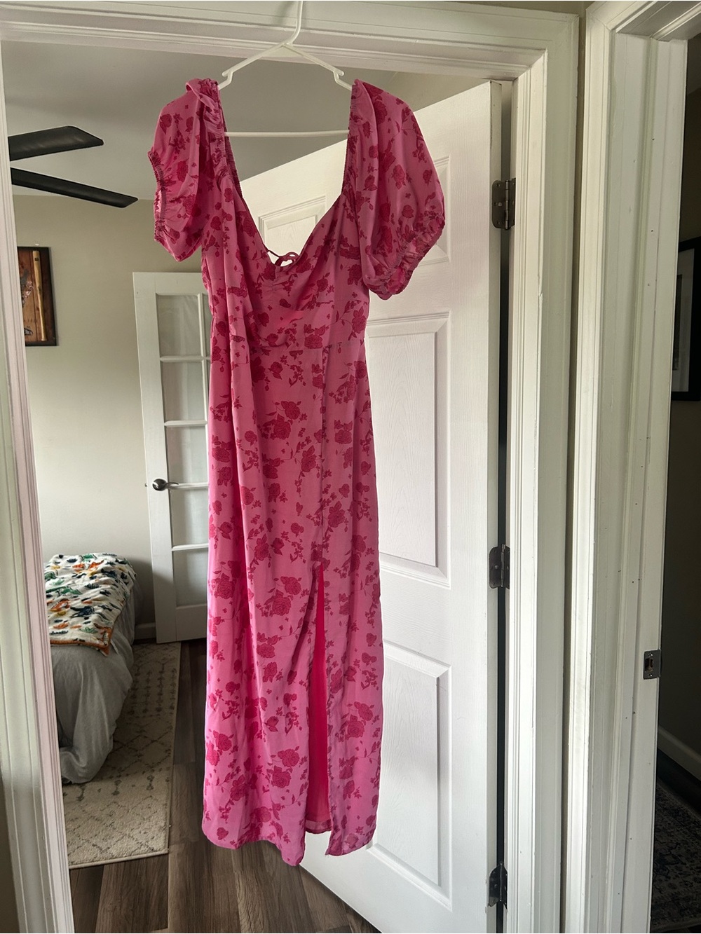 Vici Pink Floral Puff-Sleeve Maxi Dress